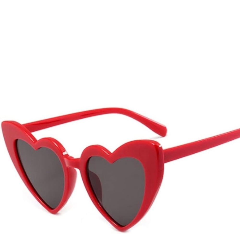 Heart-Shaped vintage Cat EyeRed Sunglasses Valentine’s Bachelorette party New